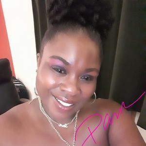 Meet your Posher, Pamela